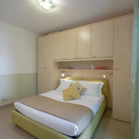 Residenzia Via Galvani Roma